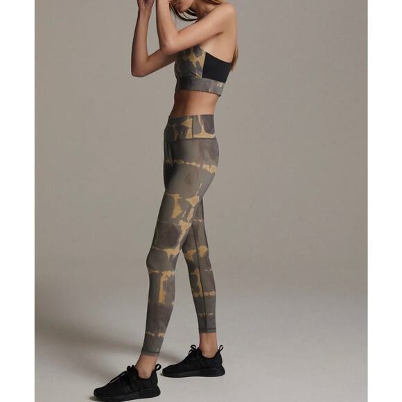 Varley Luna Legging in Golden Tie Dye Size Medium - Picture 2 of 11